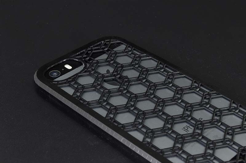 3d print iphone5 case using 3DSR DX Black Resin