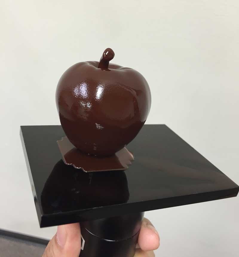 3D printed Apple with Kudo3D Titan 1 DLP 3D printer